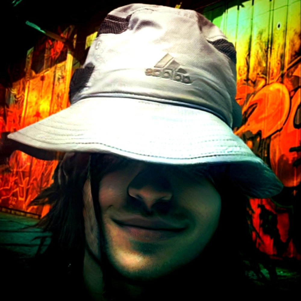 Adidas jungle hat